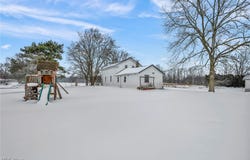 3080 Saxe Road, Mogadore, OH 44260