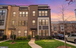 1650 BANDIT Loop, RESTON, VA 20190