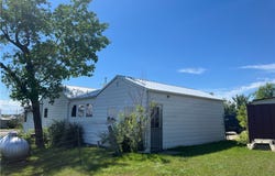 1306 B Avenue, Circle, MT 59215