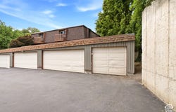 5440 S WILLOW Ln E, Murray, UT 84107