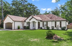 184 Magnolia Drive, Freeport, FL 32439