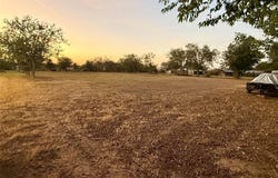 2206 Sandra Ln, Webberville, TX 78653