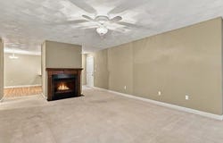3560 Pennsylvania Avenue, Dubuque, IA 52001
