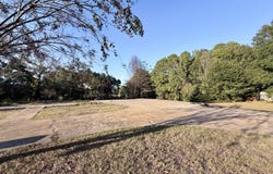 94 Pete Barham Road, Walnut Grove, MS 39189