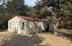 875 N 4230 Rd, Hugo, OK 74743