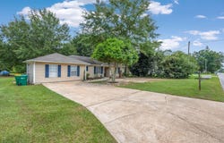 6139 Old Hickory Road, Crestview, FL 32539