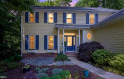 115 N Drawbridge Lane, Cary, NC 27513