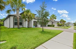 1024 FERNLEAF Run, BRADENTON, FL 34212