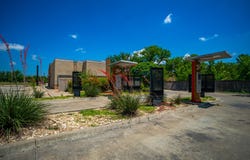 708 Milam, Mexia, TX 76667