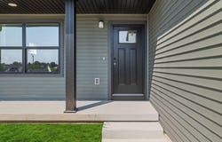 1904 E Clinton Place, Indianola, IA 50125