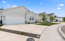 8509 W War Eagle, Star, ID 83669