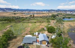 1745 E Gregory, Central Point, OR 97502