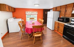 820 E 7th St, Pueblo, CO 81001