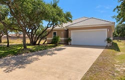 24 St. Andrews Place, ROCKPORT, TX 78382