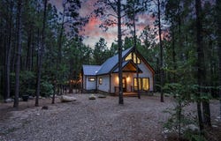 72 Bear Pine Trail, Broken Bow, OK 74728