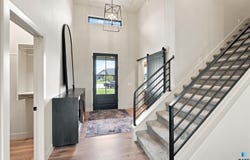 5609 E Canter Ridge Cir, Sioux Falls, SD 57110