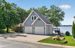 2937 Lake Shore Avenue, Maple Plain, MN 55359