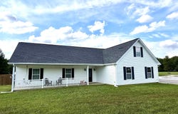 4853 N Pleasant Valley Rd., Robards, KY 42452