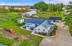 2S919 Dauberman Road, Elburn, IL 60119