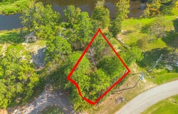 570 Anoai Way, Diamondhead, MS 39525