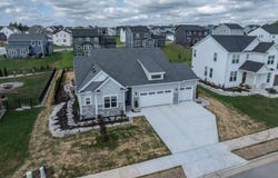 1378 Olde Highlander Dr, Oconomowoc, WI 53066