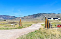 25655 Left Hand Drive, Elmo, MT 59915