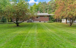 77 Ray Rd, Rexford, NY 12148