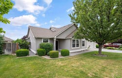 3706 S Johnson St., Kennewick, WA 99337