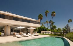 16988 Strawberry Dr, Los Angeles, CA 91436