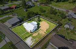 415 Island Ford Rd, Jacksboro, TN 37757