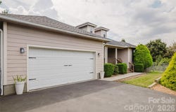 91 Crestview Street, Canton, NC 28716