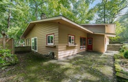 2146 Treehaven Drive, Kalamazoo, MI 49008