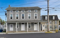 8 E BROADWAY AVE, ETTERS, PA 17319