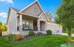 19617 Blaine Circle, Omaha, NE 68135