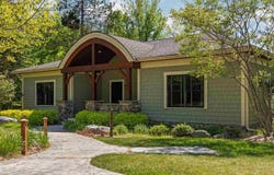 2588 COTTAGE, HARBOR SPRINGS, MI 49740