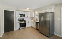 7742 S Oketo Avenue, Bridgeview, IL 60455