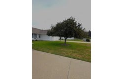 140 Orchard Manor Drive SE, Plainview, MN 55964