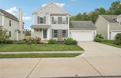 7680 Woodpath Drive, Hudson, OH 44236