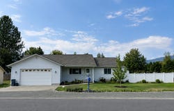 154 E EVERGREEN Dr, KETTLE FALLS, WA 99141