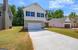 497 Charleston Place, Villa Rica, GA 30180