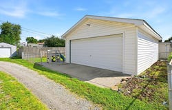 3330 AVENUE C, COUNCIL BLUFFS, IA 51501
