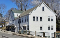 76 Main Street, Newcastle, ME 04553