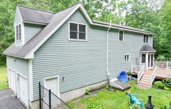 21-A Heald St, Pepperell, MA 01463
