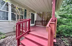 325 E Washington, Flora, IL 62839