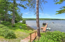 147 Memorial Drive, Winthrop, ME 04364