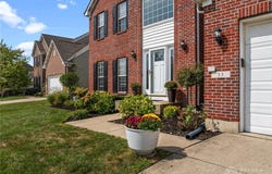 53 Meadows Drive, Springboro, OH 45066