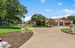 200 Diamond Trl, Georgetown, TX 78633