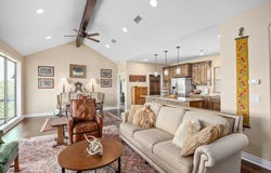 127 Robert E Lee Rd, Hunt, TX 78024