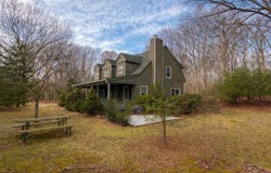37 N VIEW DR, Sag Harbor, NY 11963