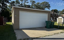 223 Adelaide Place, Munster, IN 46321